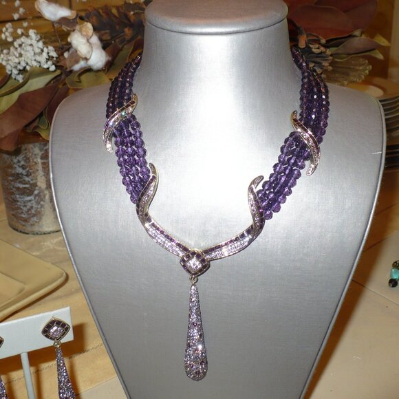 HEIDI  SPARKLING SENSATIONS NECKLACE AND MATCHING OMEGA EARRINGS - Picture 3 of 3